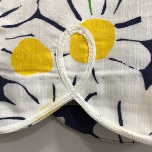 Lilly Pulitzer Skirts - Lilly Pulitzer Originals Scalloped Daisy Skirt Lilly Pulitzer Skirts - Lilly Pulitzer Originals Scalloped Daisy Skirt